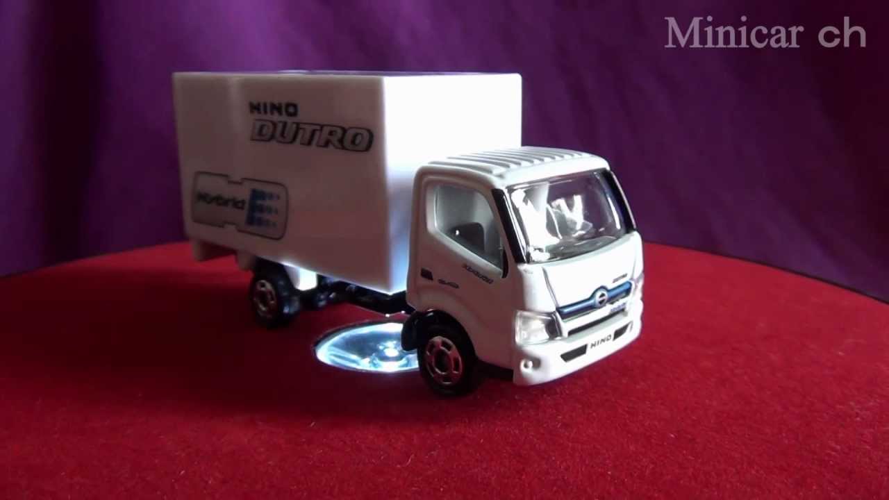 特注トミカ 日野デュトロ ホワイトVer. - YouTube