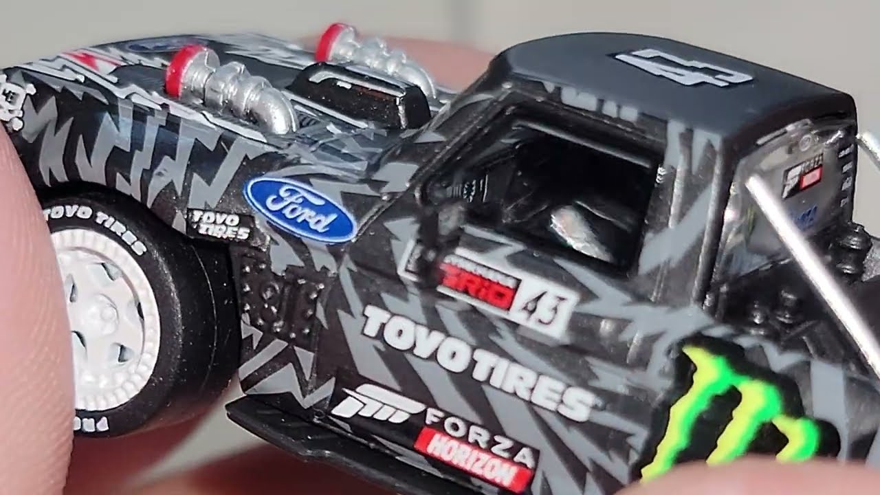 STREET WEAPON 1/64 Hoonitruck Ken Block's 1977 F150 Ford Truck