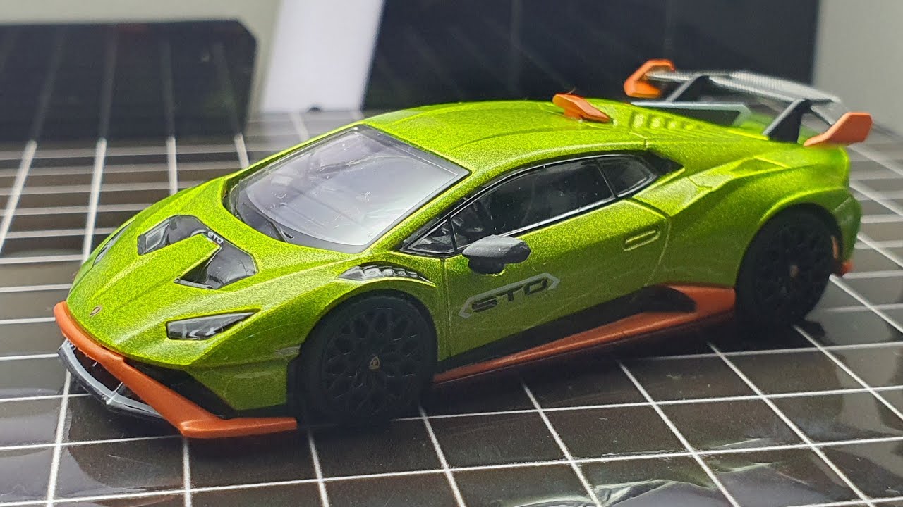 MINI GT Lamborghini Huracan STO Verde Citrea / No. 547 Unboxing