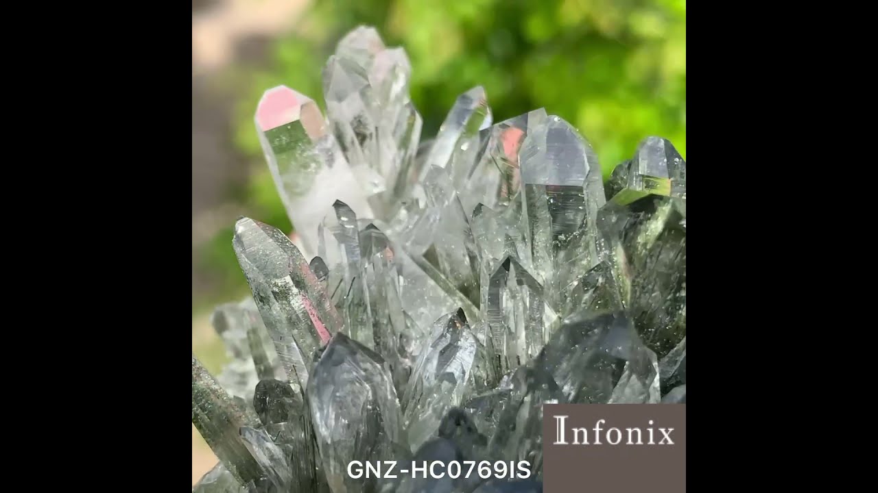 高品質・ガネッシュヒマール産]ヒマラヤ水晶クラスター/原石（高透明度