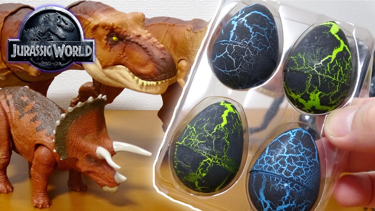 卵を水に入れて恐竜誕生! ジュラシック・ワールド「ハッチング