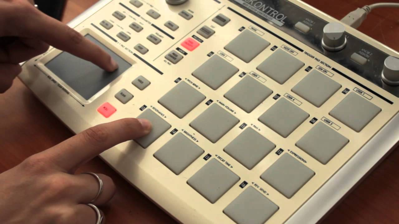 KORG発！操作性に優れたMIDIコントローラー「padKONTROL」のご紹介です