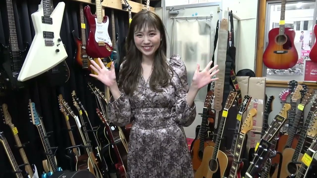 Burny PLC-70 ビグスビー＆マグナムロック付き - YouTube