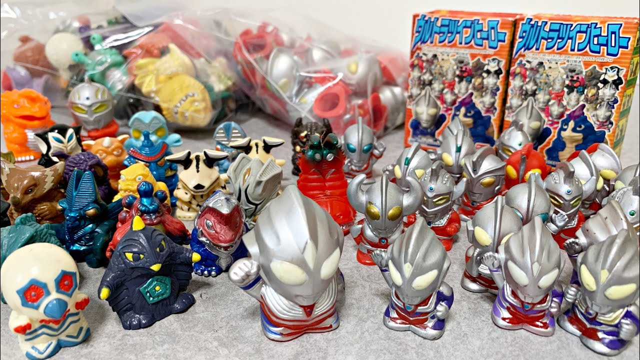 プレゼント開封！] ウルトラ級に魅力たっぷりの指人形が盛り沢山