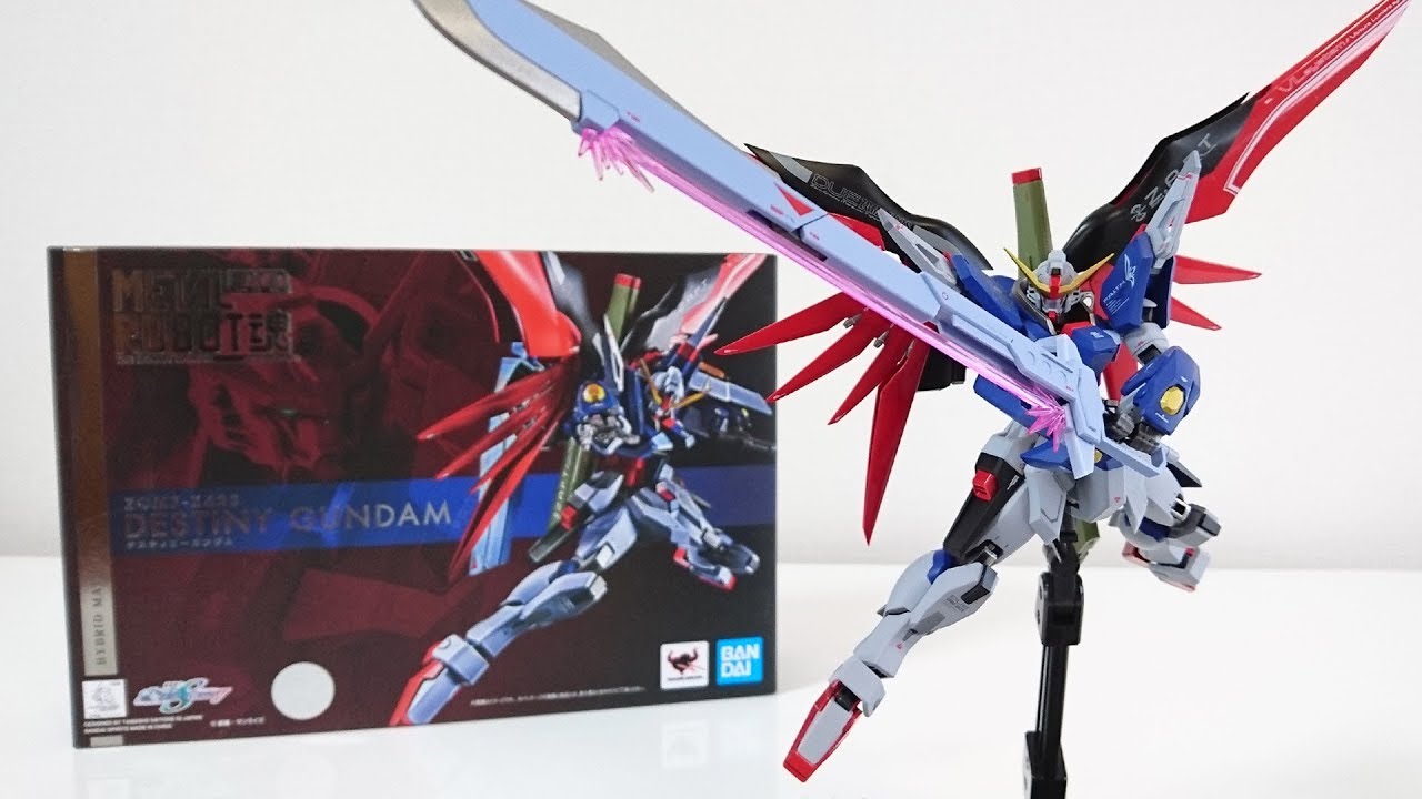 Sweeping away everything with an overwhelming range of motion