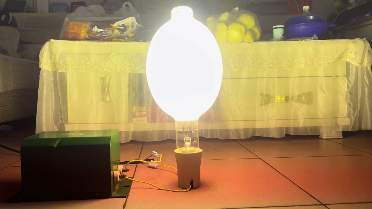 IWASAKI EYE HF1000X MV Lamp 岩崎 アイ 1000W 水銀ランプ - YouTube