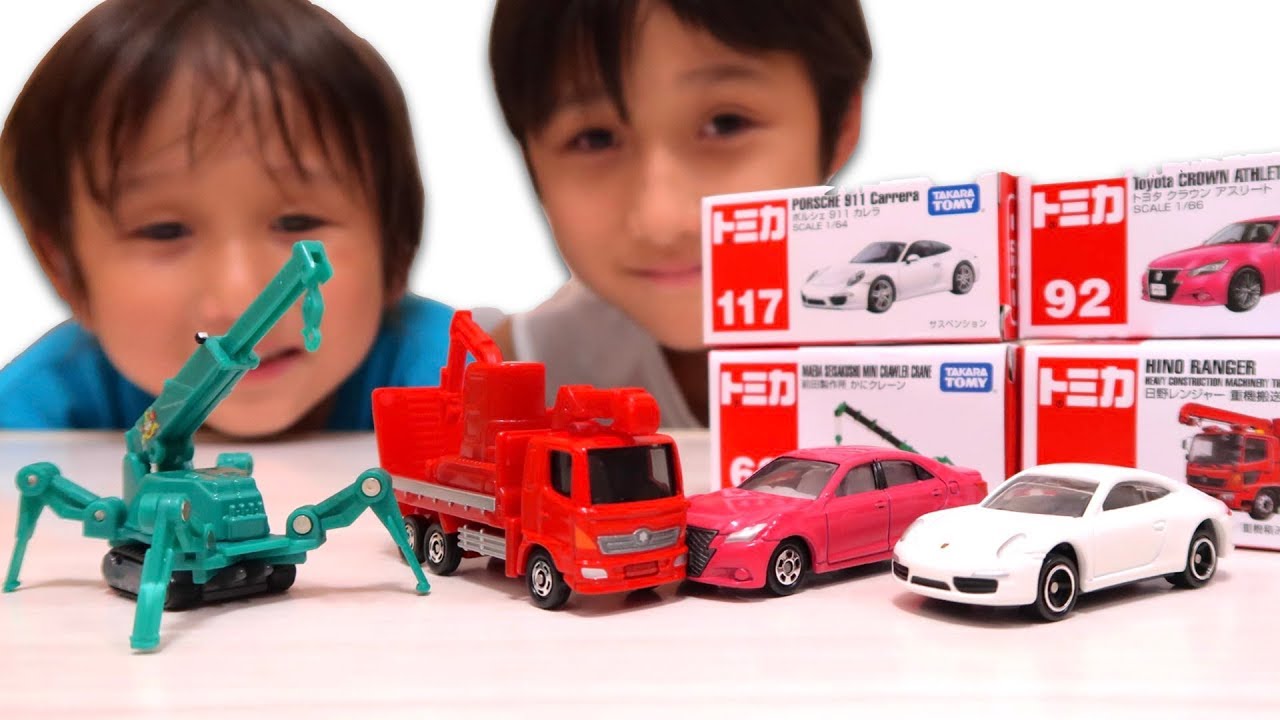 はたらくくるま＆スポーツカーのトミカ ポルシェ911カレラ ピンクの