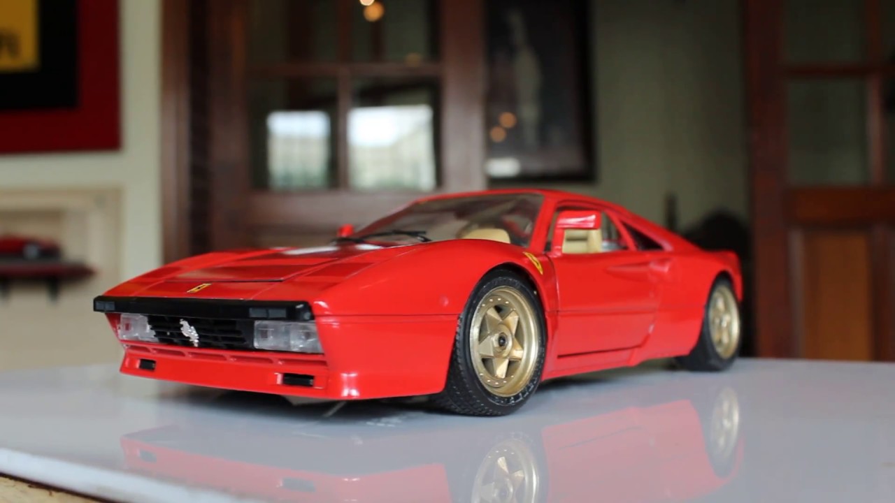 Ferrari 288GTO 1984 1:18 Diecast by BBurago (car no 16) - YouTube
