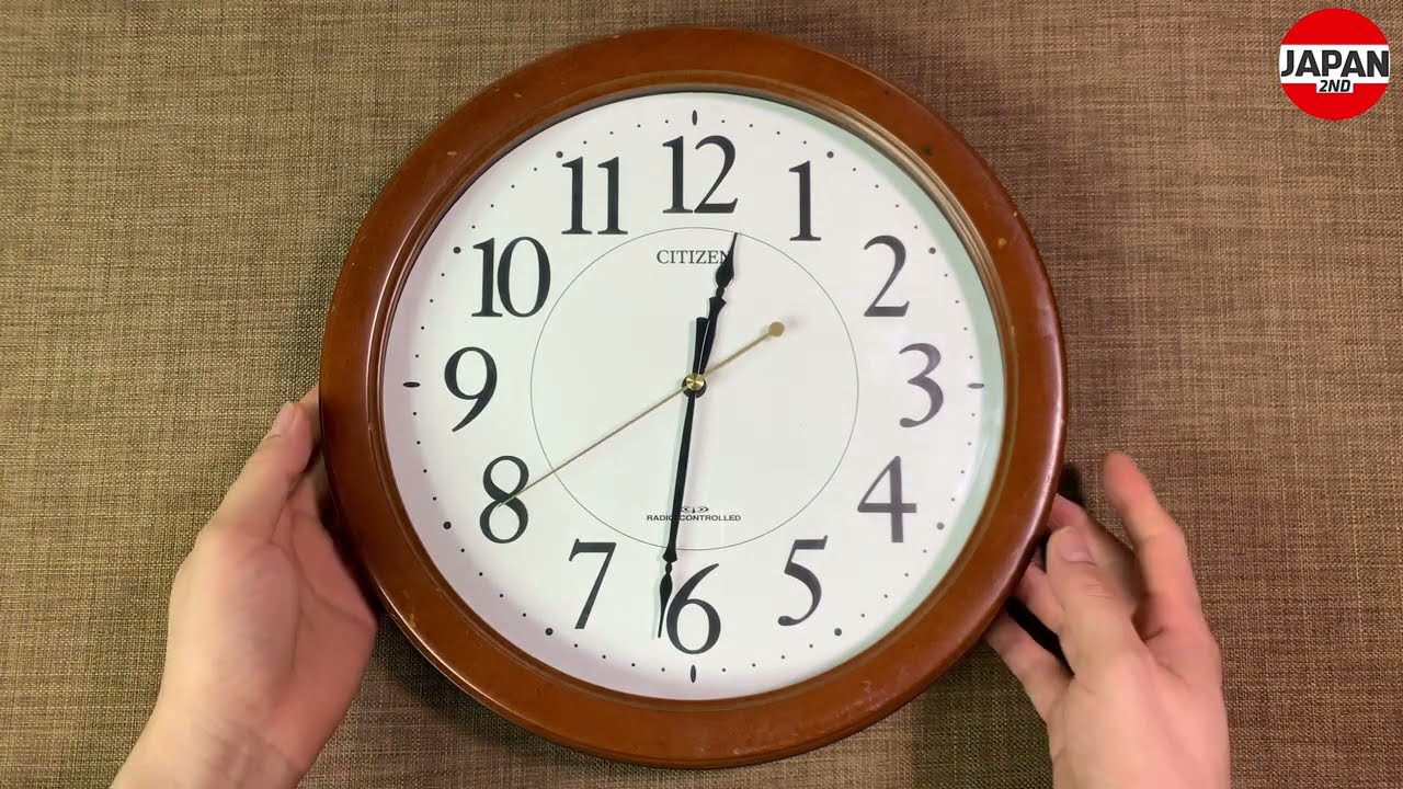 リズム(RHYTHM) シチズン 掛け時計 電波時計 アナログ 連続秒針 木 茶