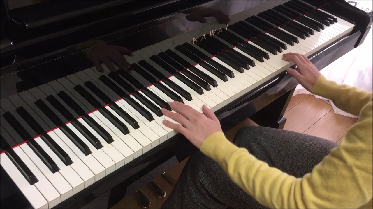 サンタが町にやってくる」ピアノソロ・初級 - YouTube