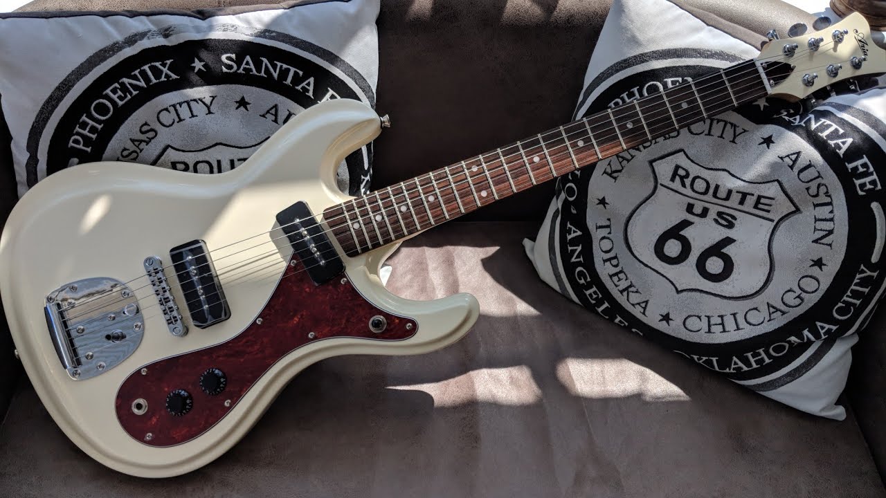 Aria DM-01 アリアのモズライト風ギター！ - YouTube