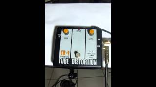 Guyatone TD-1 Tube Distortion Guitar Pedal - YouTube