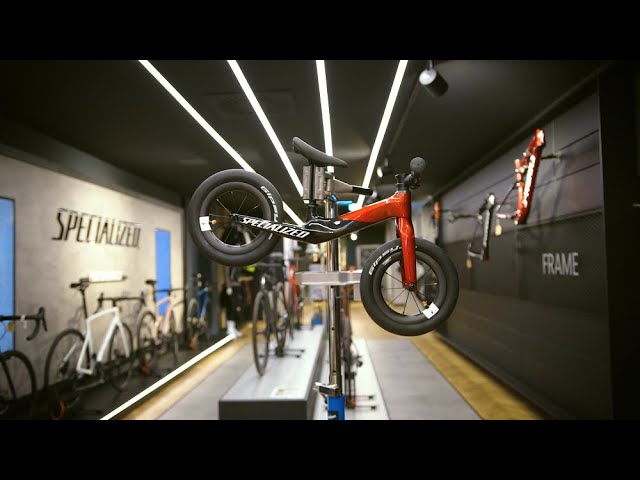 究極のファーストバイク「HOTWALK CARBON」を紹介します！ - YouTube