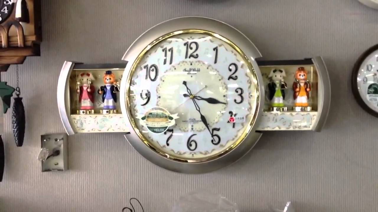 Small World音楽隊N からくり時計 - YouTube