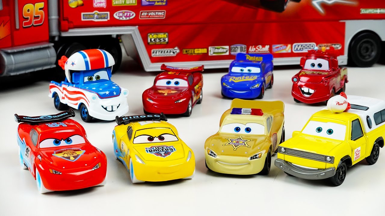 The Ice Racer type is now available in Cars Tomica! Check out