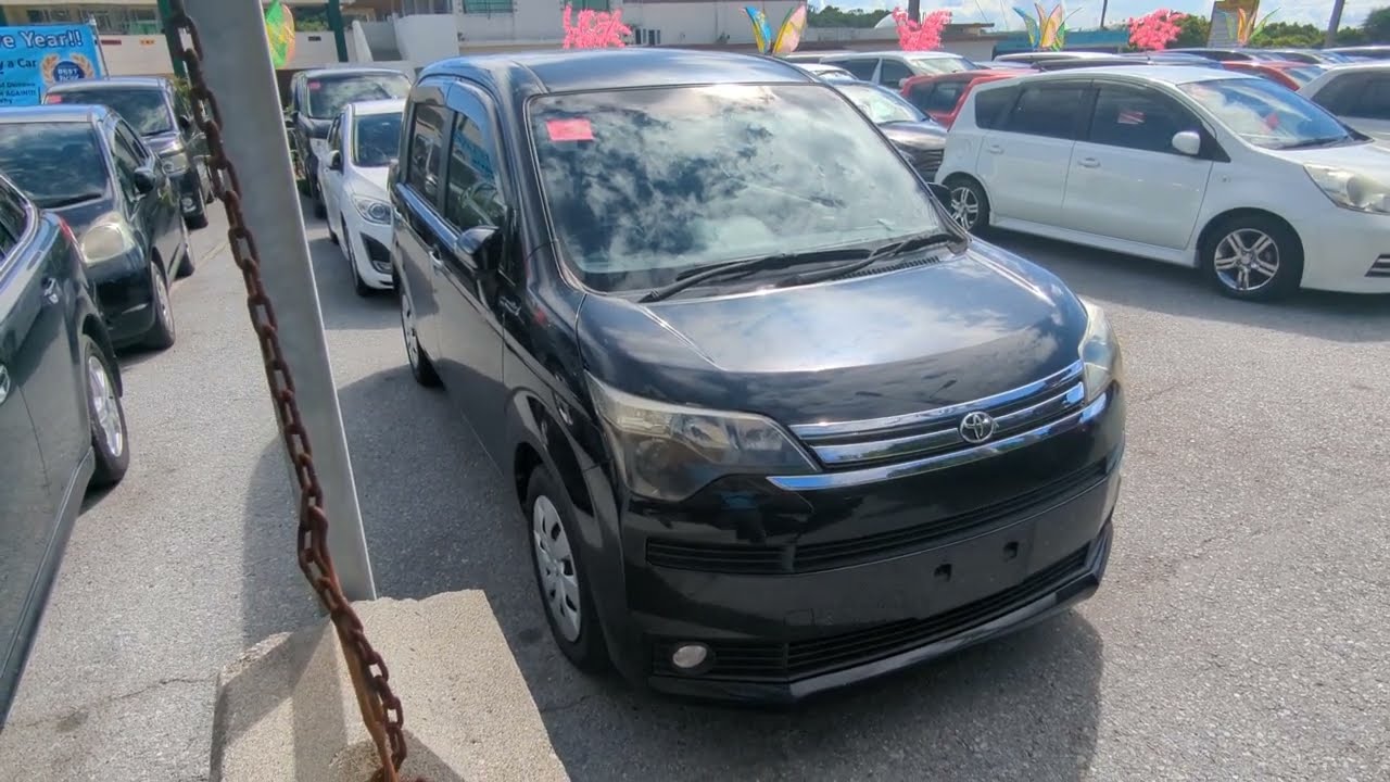 Johnny's Used Cars Okinawa - 2014 Toyota Spade (18209) - YouTube