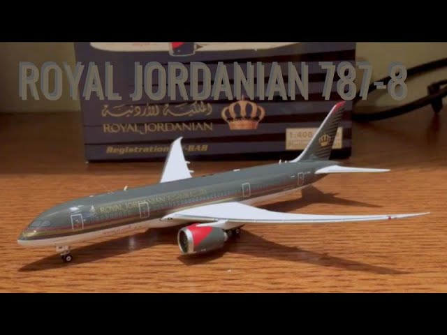 Phoenix Models 1:400 Royal Jordanian Boeing 787-8 unboxing and