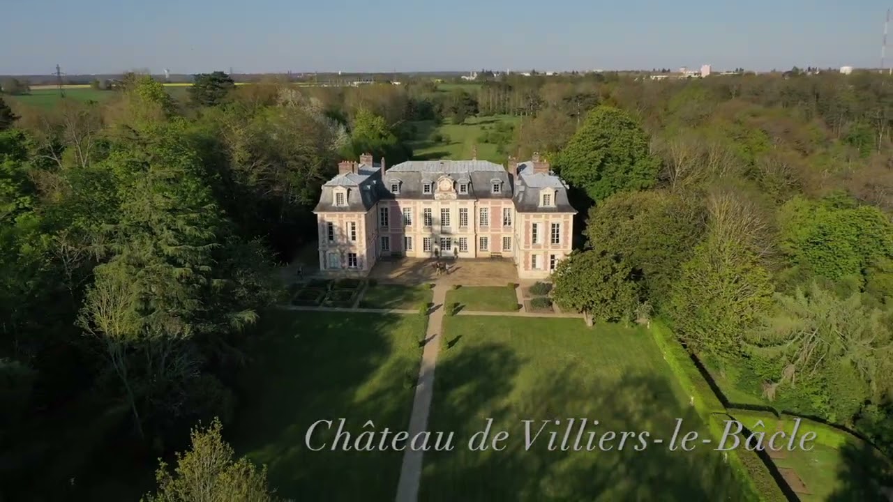 Château de Villiers-le-Bâcle (façade) - YouTube