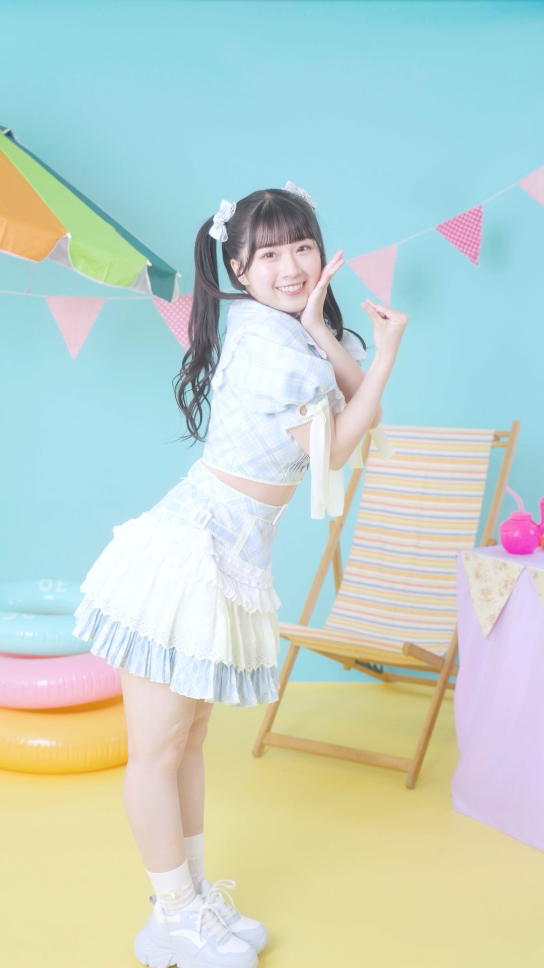 ≒JOY 3rdシングル『ブルーハワイレモン』歌唱衣装 全身ver. /天野香乃