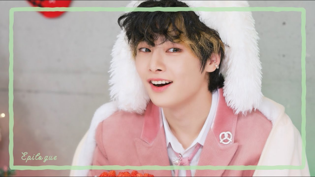 SKZmas HOME with I.N🎄🍰☕ - YouTube