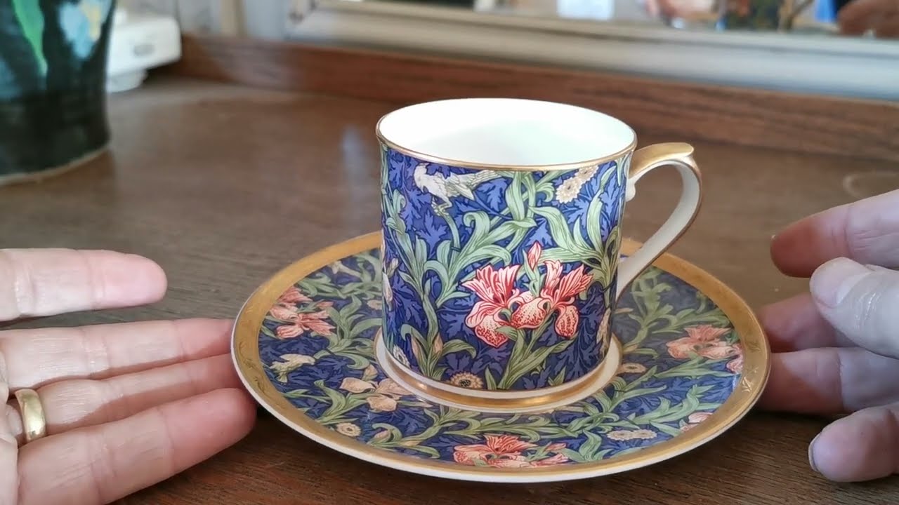 Victoria and Albert Museum William Morris Collection Iris Coffee