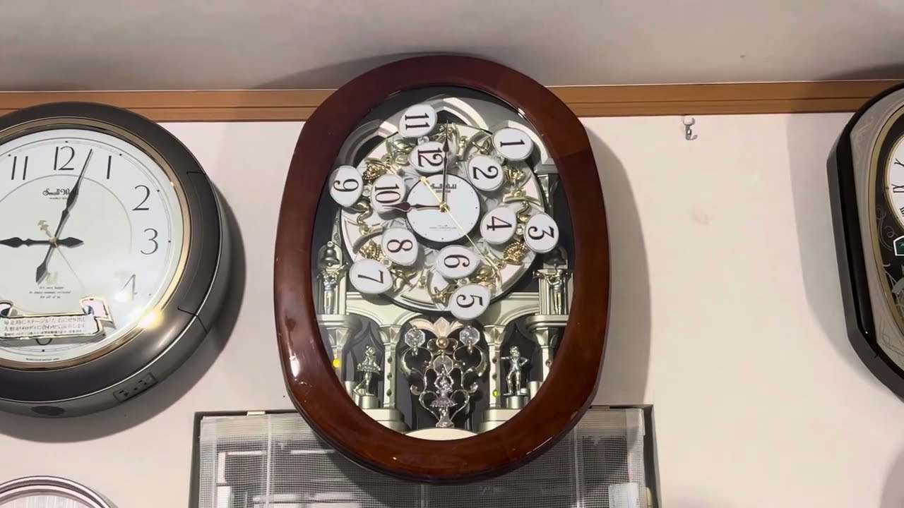 からくり時計 スモールワールド コンベル 4MN467RH ウィル・ユー