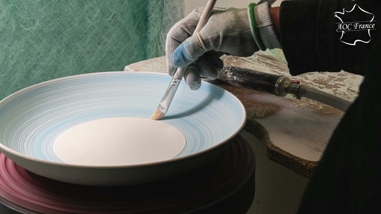 J.L Coquet】ジャン・ルイ・コケのアトリエ＆制作風景をご紹介 - YouTube