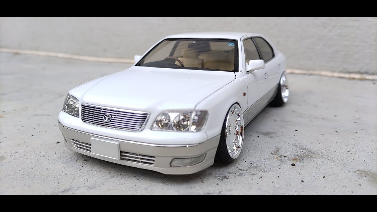 アオシマ プラモデル 1/24 ザ・モデルカー No.21 トヨタ UCE21