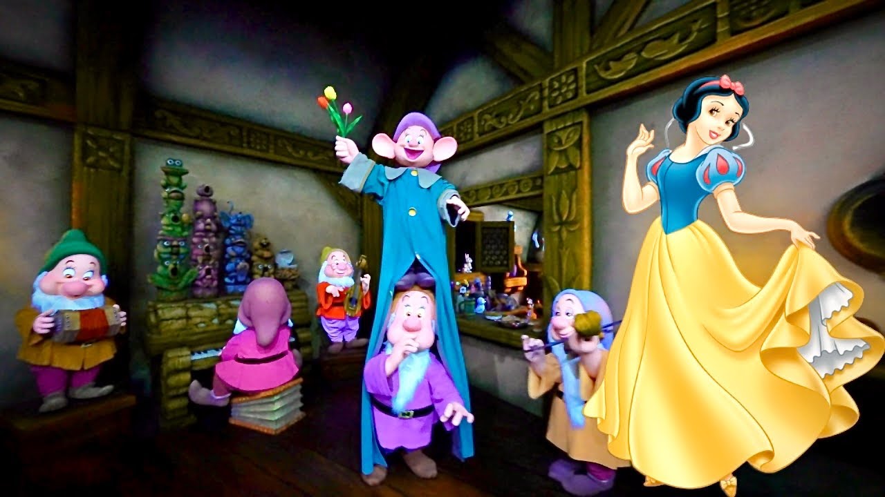 Tokyo Disneyland's Snow White Adventure: A Fairy Tale Come to Life