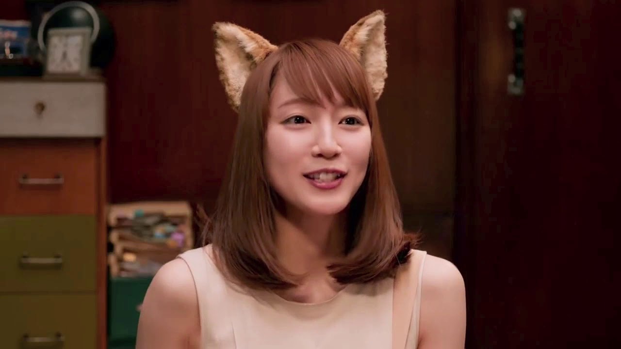 CM】日清 どん兵衛 どんぎつね 2017 吉岡里帆① - YouTube