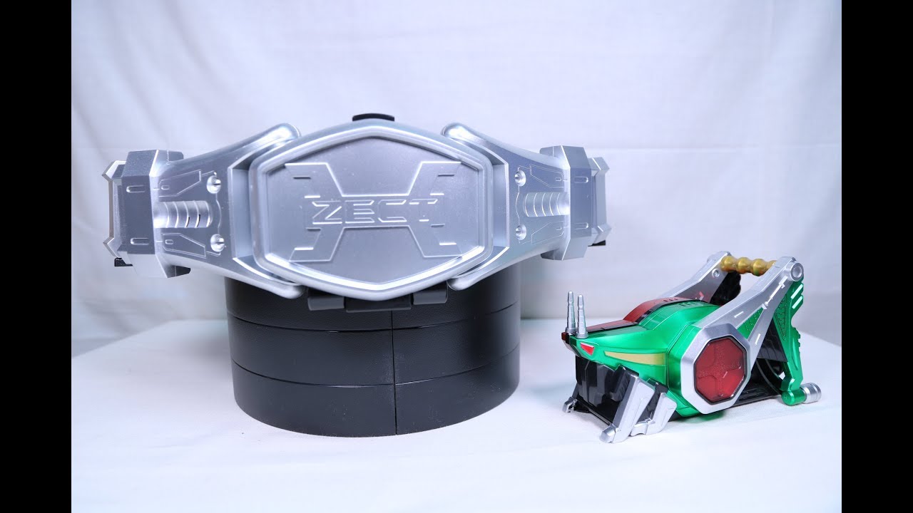 おもちゃの国アリス』 #1046 「CSM ホッパーゼクターの紹介」 - YouTube