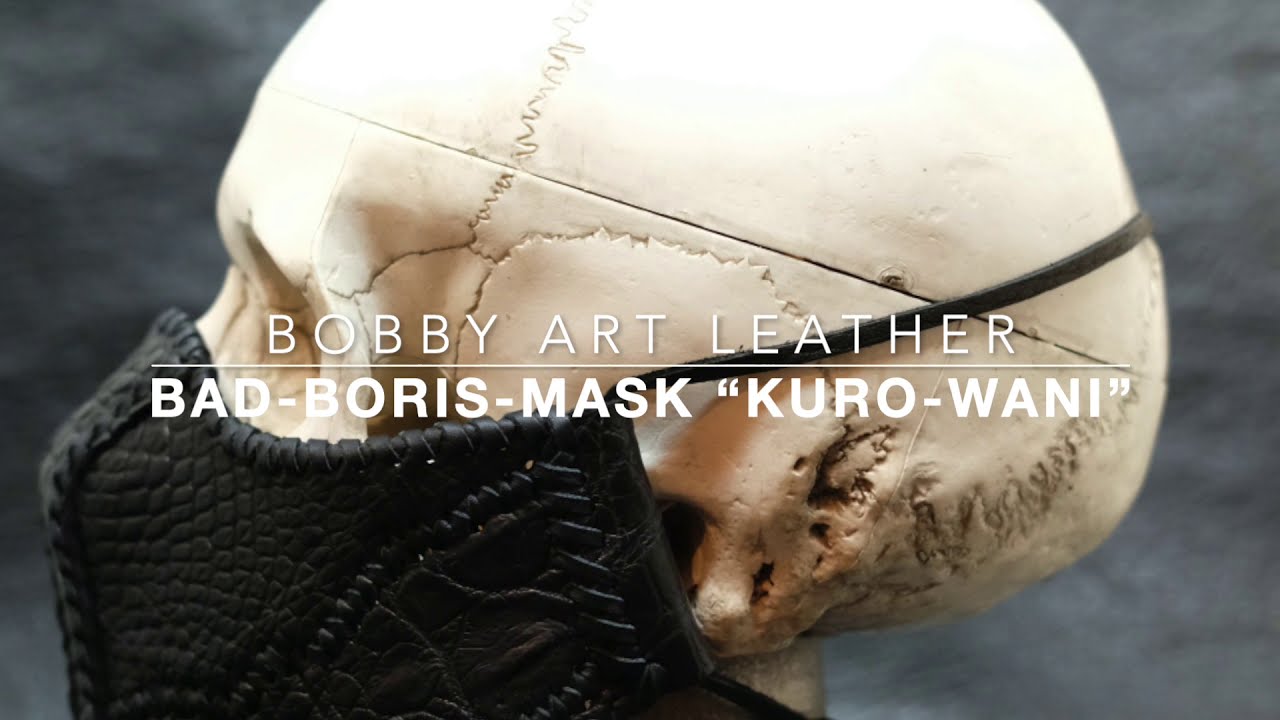 ラグジュアリーで個性的なワニを纏うリッチなマスク BAD-BORIS MASK