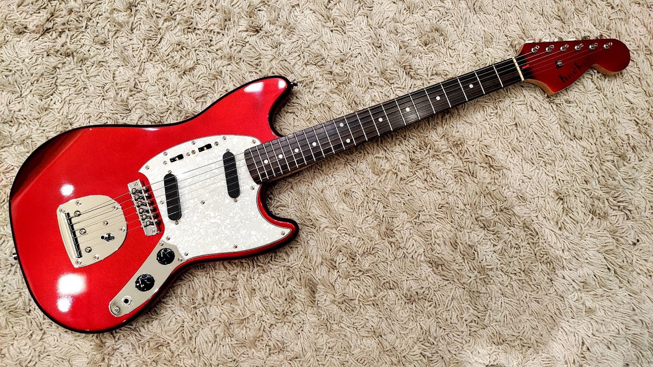 Photogenic Mustang MG 200, China, 2000's - YouTube