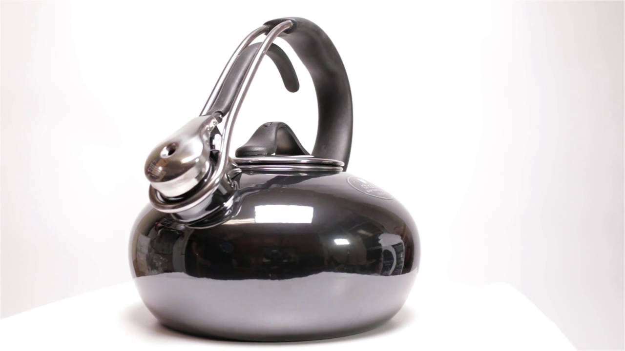 Boiling Water with the Chantal Classic Loop Enamel-on-Steel kettle