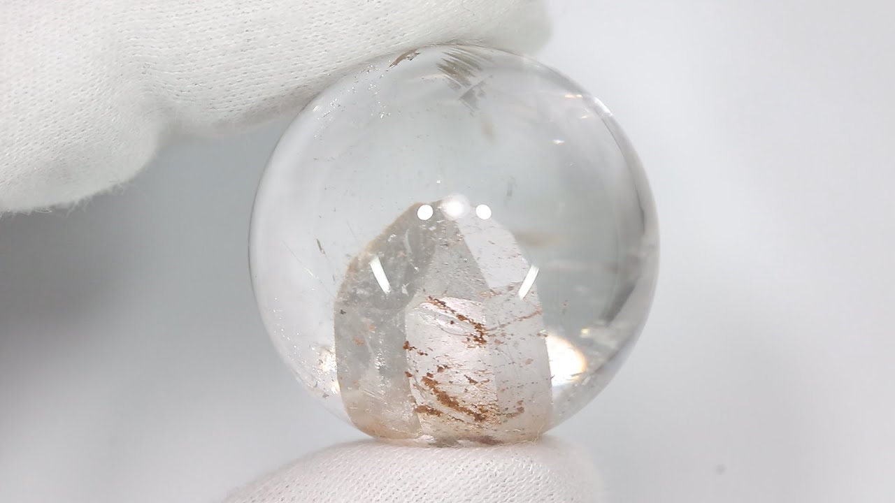 超入手困難/これぞ貫入水晶!/見応えのある大きな水晶ポイントを内包