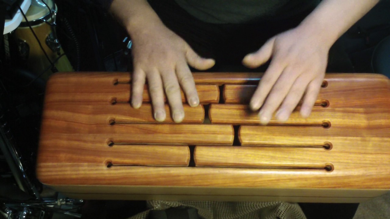 SCHLAGWERK PERCUSSION スリットドラム叩いてみました。 - YouTube