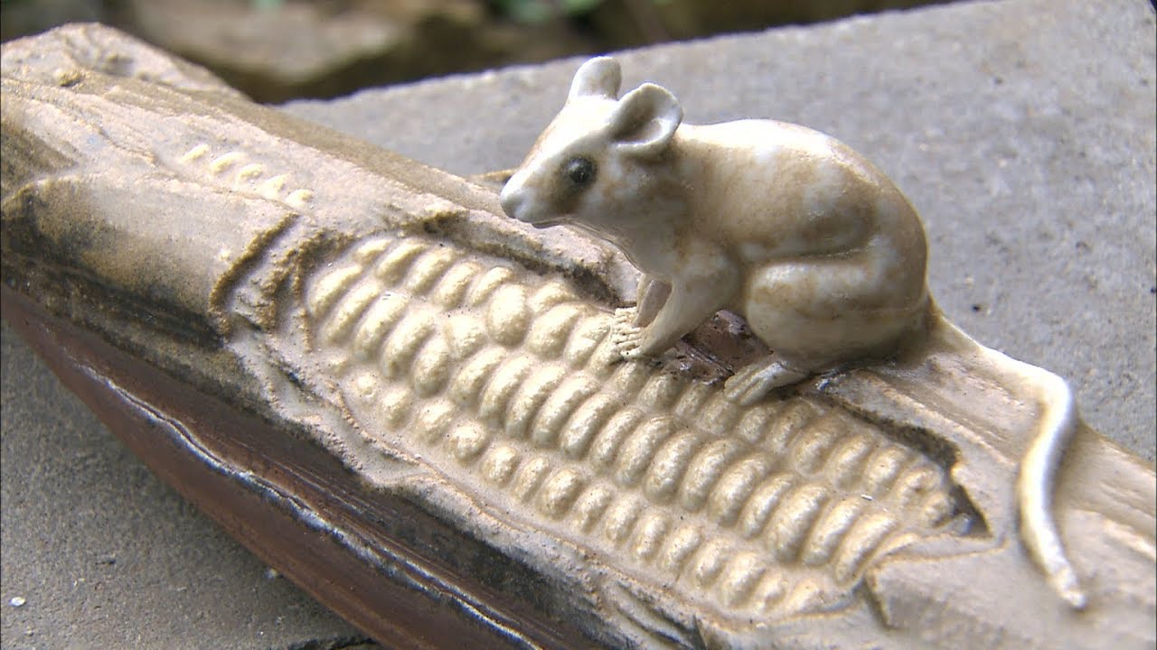 9日間かけて焼き上げた「白備前」 来年の干支ネズミの置物の窯出し