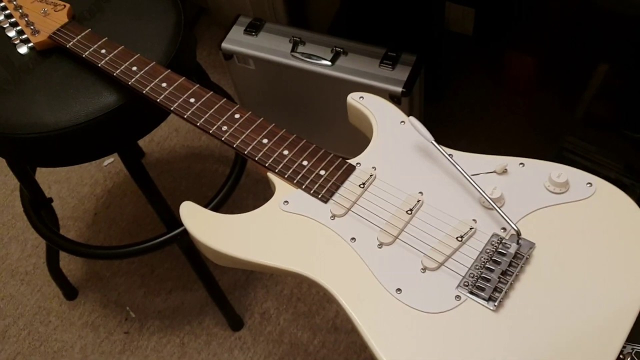 Charvel Jackson CX291 Strat with Fender Stratocaster Headstock MIJ