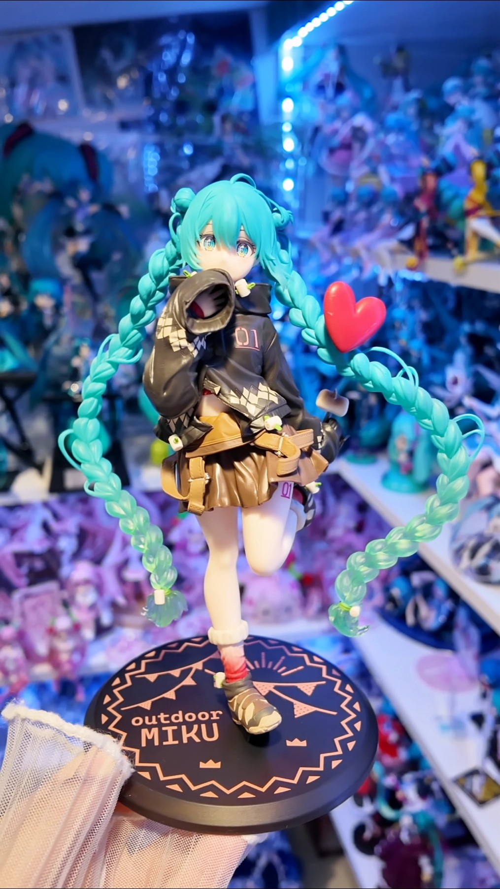 フィギュア開封】初音ミク Fashion Figure Outdoor - YouTube