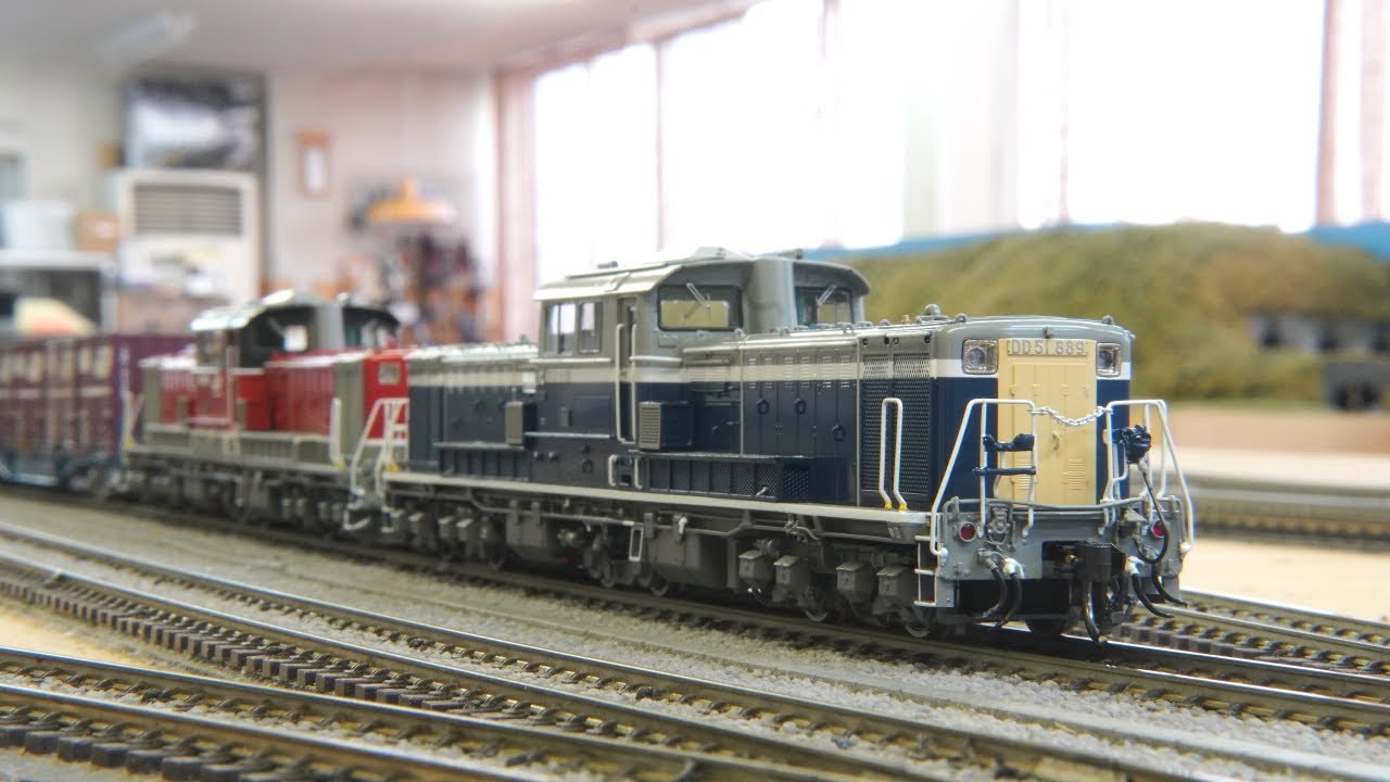 HOゲージ 16番 ムサシノモデル DD51 重連貨物 - YouTube