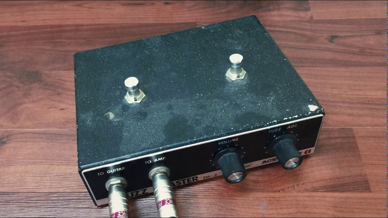 Ace Tone Fuzz Master in 1 Minute - YouTube