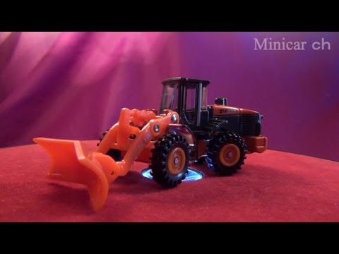 トミカ お仕事大図鑑 日立建機 ホイールローダ 除雪仕様機 - YouTube