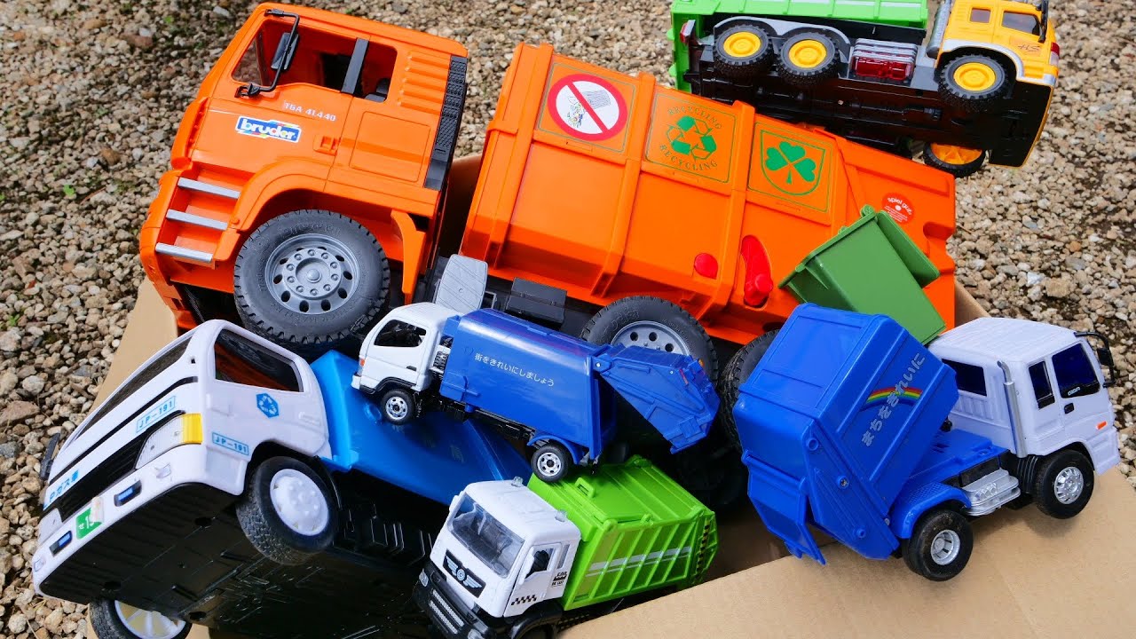 Garbage Truck Model Collection From the Box Review & Drive A Steep