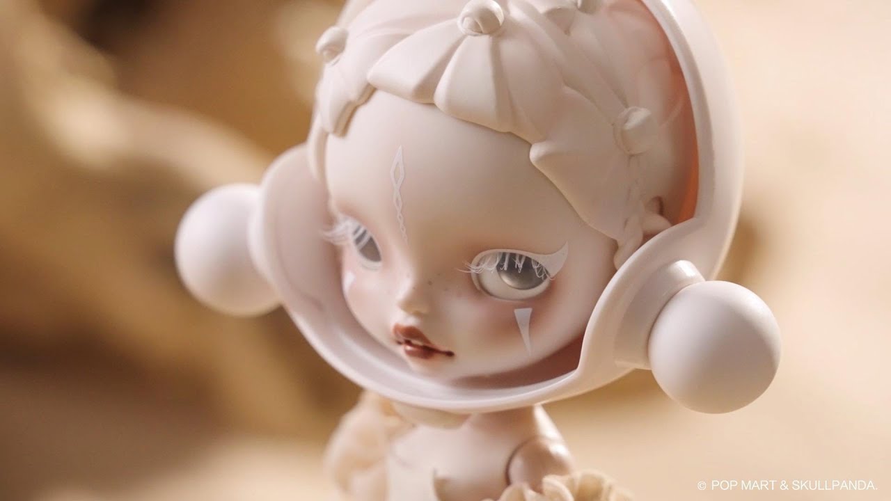 SKULLPANDA White Dew Action Figure | Art Animation - YouTube