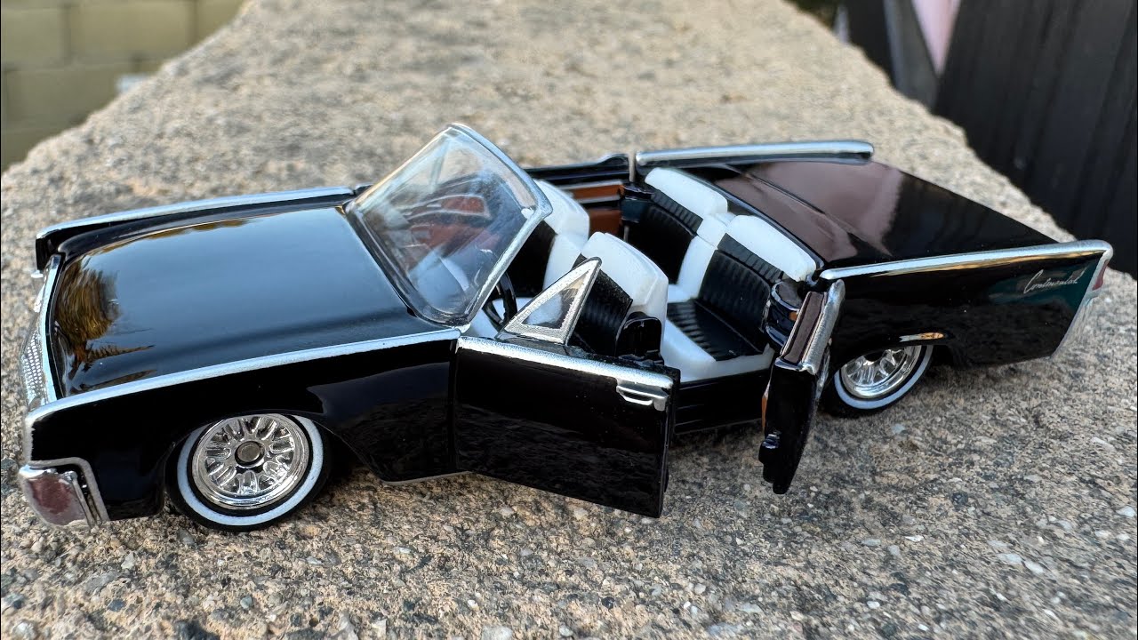 The '61 Lincoln Continental from Hot Wheels is Finally Here! (RLC