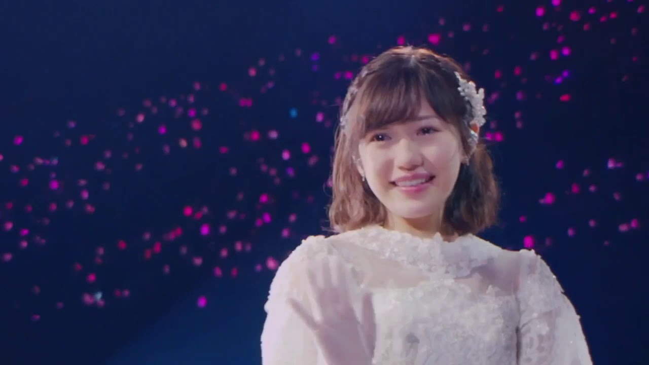 渡辺麻友卒業コンサートでの桜の花びらたち！ - YouTube