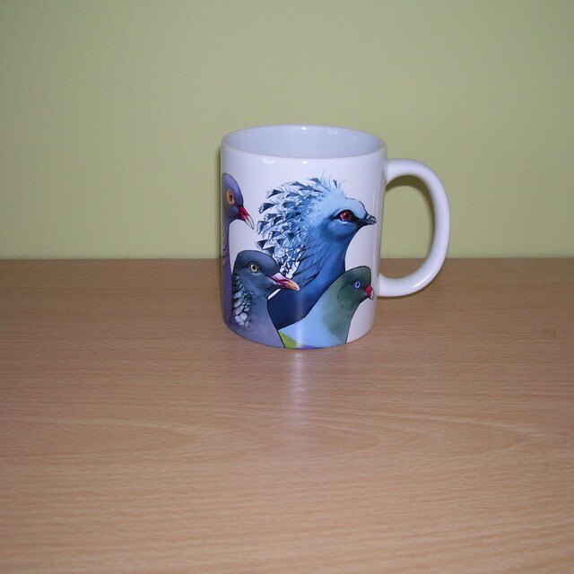 鳩の種類を描いた陶器のマグカップ：鳥類学者への贈り物 - Etsy 日本