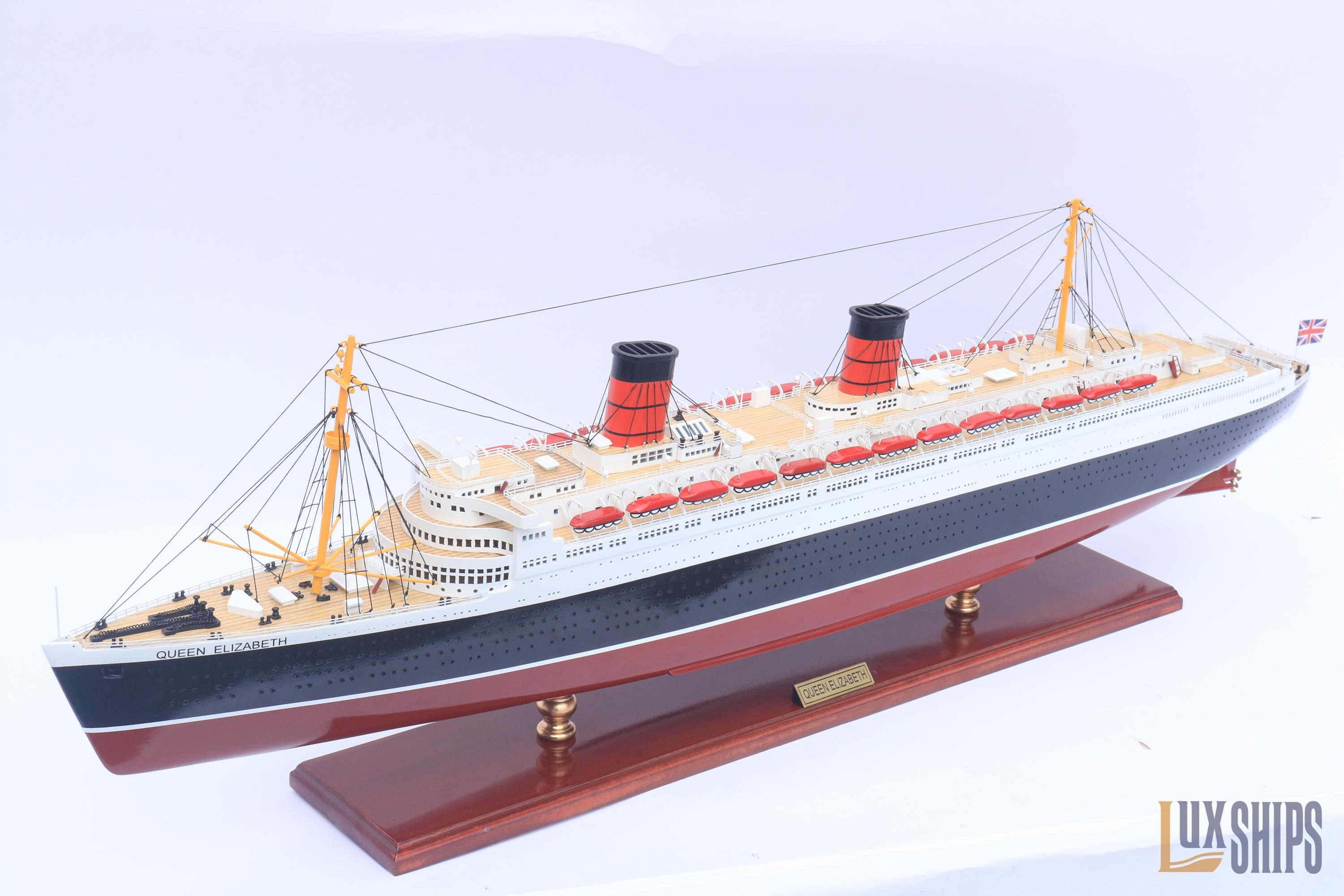 RMS クイーン エリザベス 船模型 - RMS クイーン エリザベス 船模型