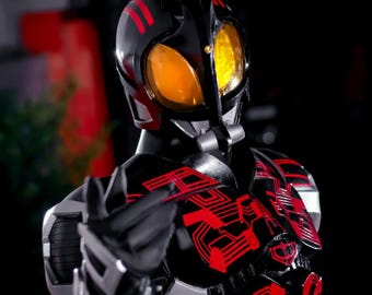 手作り仮面ライダーカブトコスプレフルスーツ：着用可能なアーマー