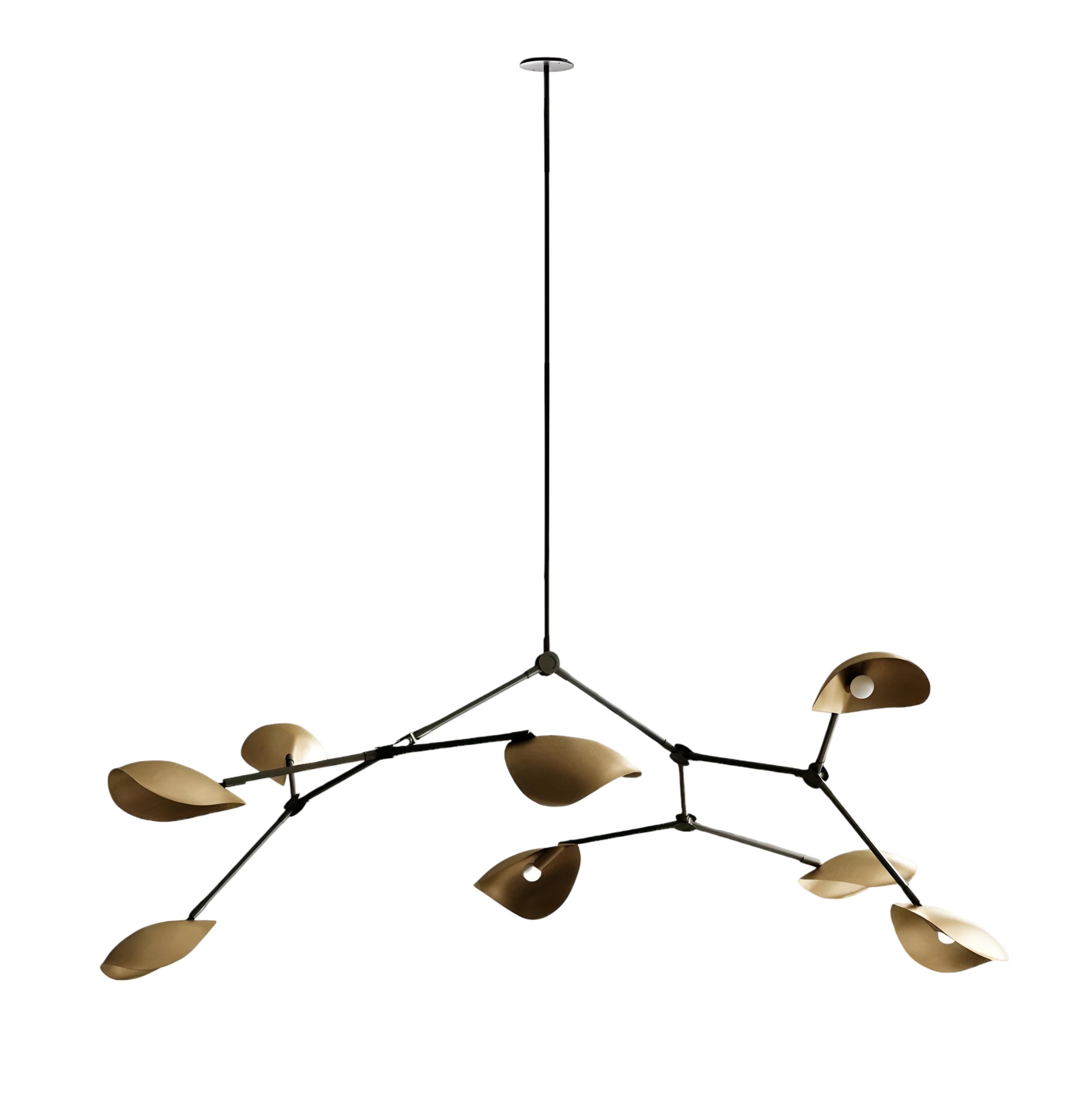 スティルノヴォスタイルの真鍮製ディスクシャンデリア：ミッド